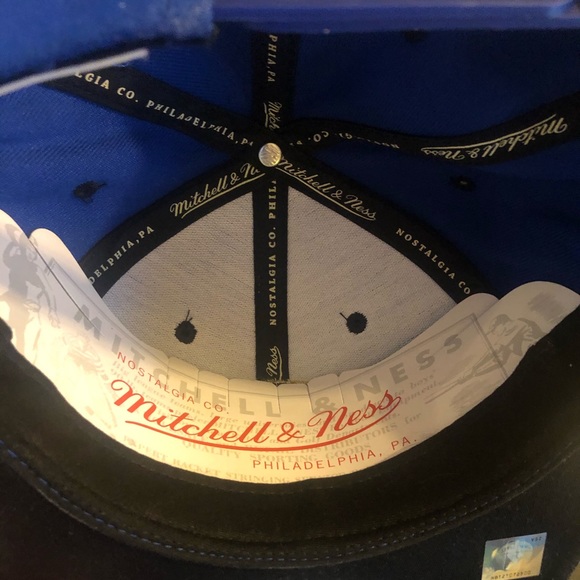 ~SOLD~ Mitchell & Ness Snapback, GS Warriors - Picture 7 of 8